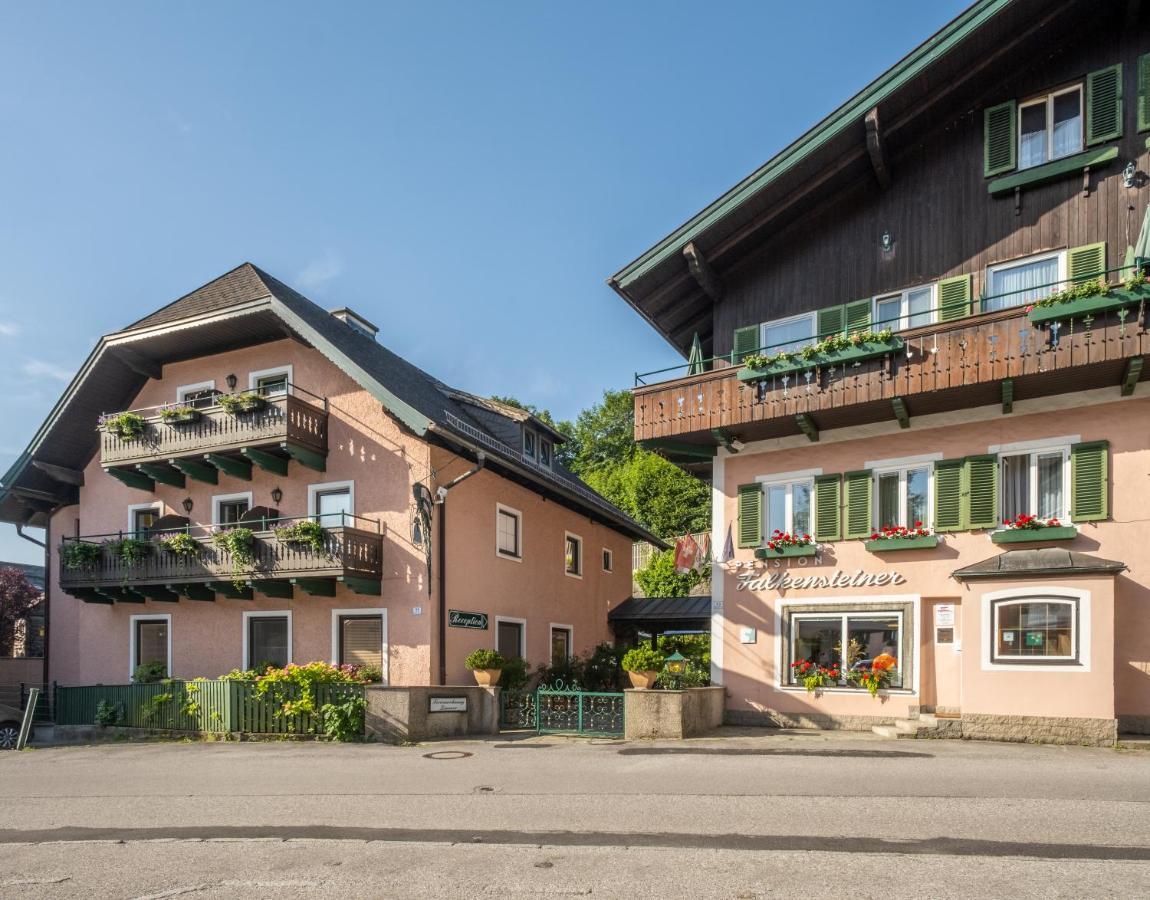 Hotel-Pension Falkensteiner Санкт Гилген Екстериор снимка