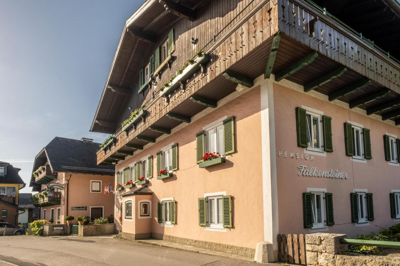 Hotel-Pension Falkensteiner Санкт Гилген Екстериор снимка